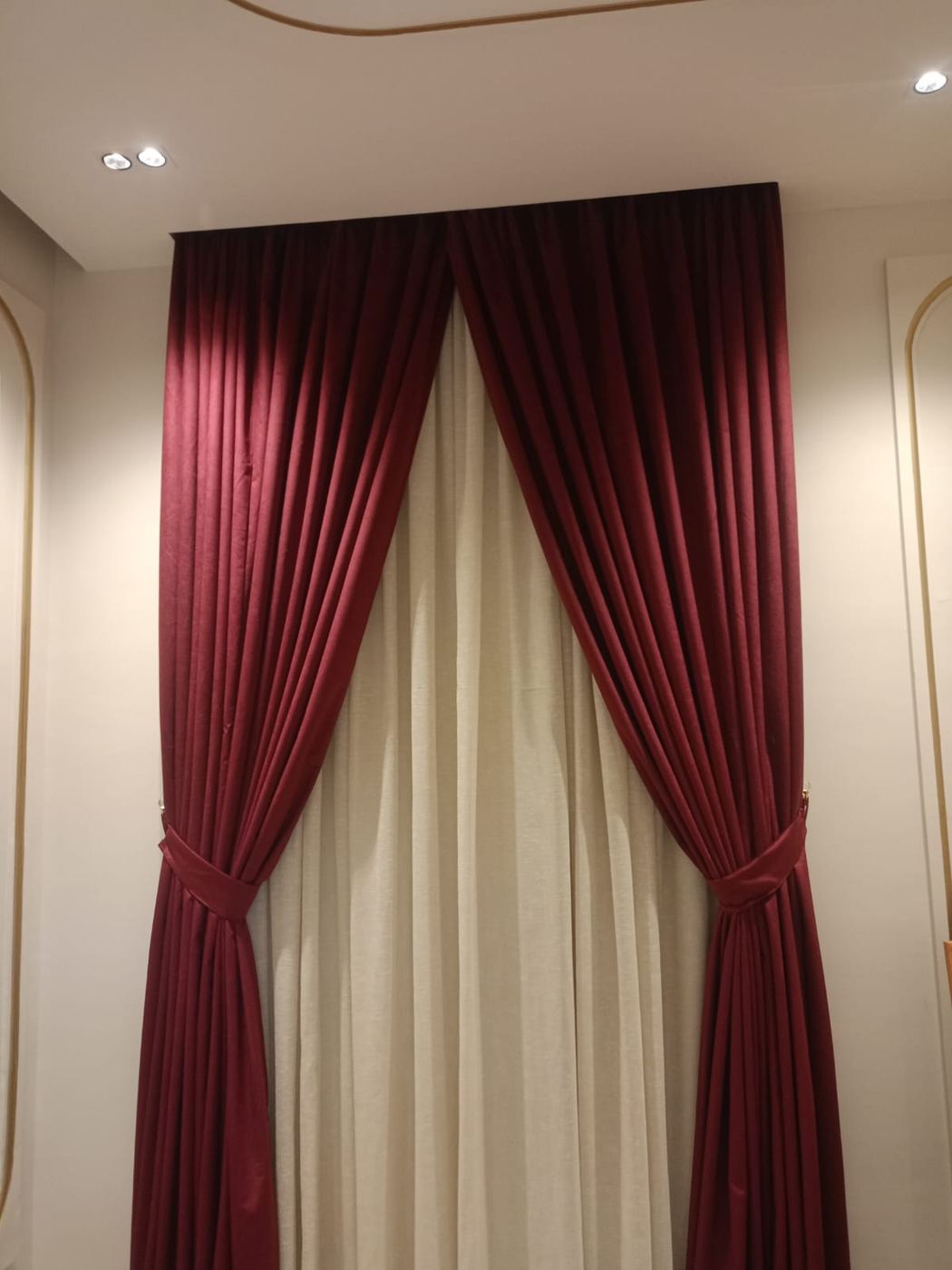 Velvet curtains with tiebacks